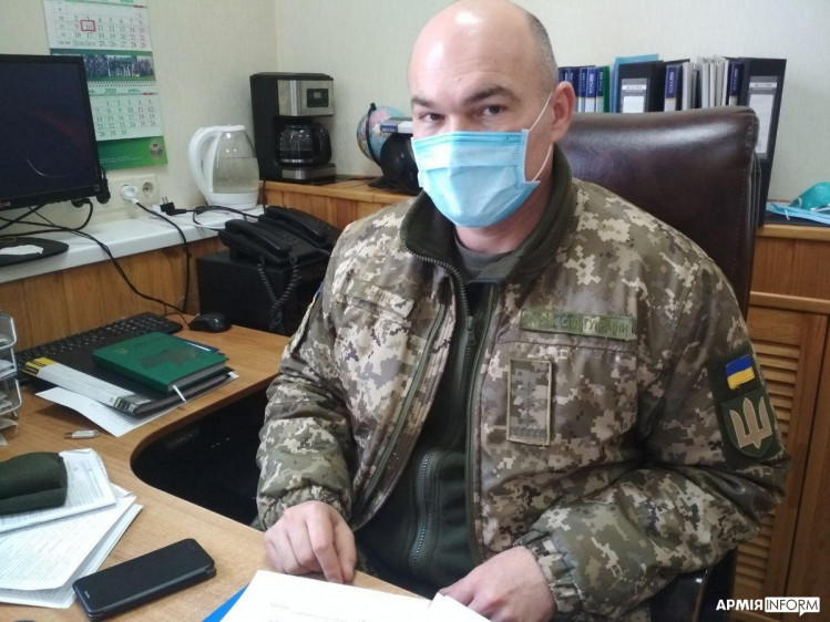Хмельницький, начальник військового госпіталю полковник медичної служби Сергій Мельник