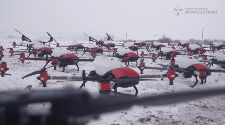 Тернополь стал центром использования дронов-опрыскивателей